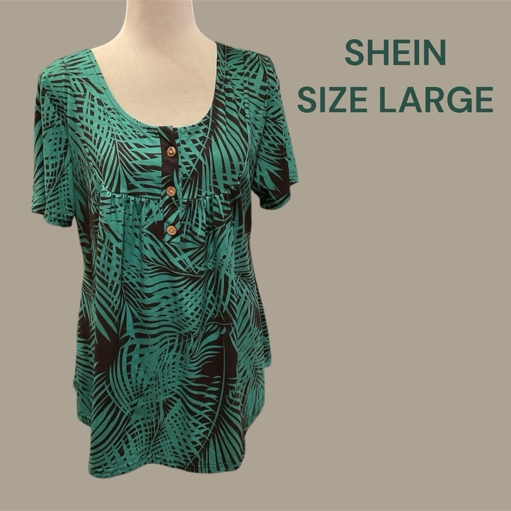 SHEIN LEAF PATTERN PULLOVER TOP SIZE LARGE WORN ONCE